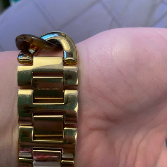 Michael Kors watch - Picture 4 of 4